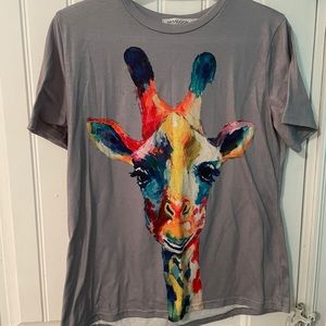 Giraffe t-shirt